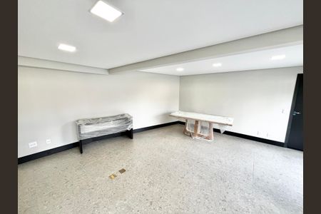 Apartamento para alugar com 34m², 1 quarto e 1 vaga Apartamento para alugar com 34m², 1 quarto e 1 vagamezanino