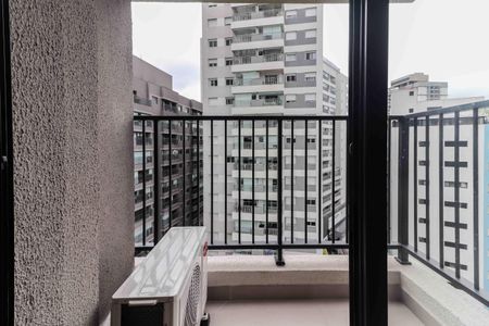 Varanda de kitnet/studio para alugar com 1 quarto, 20m² em Butantã, São Paulo