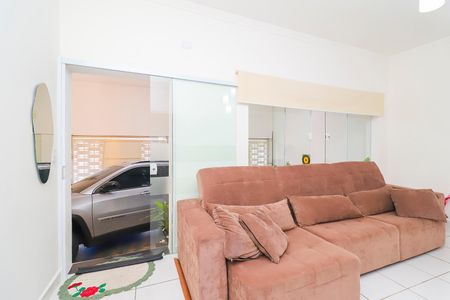 Sala de casa para alugar com 3 quartos, 134m² em Vila Verde, São Paulo