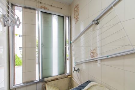Apartamento à venda com 48m², 2 quartos e 1 vaga Apartamento à venda com 48m², 2 quartos e 1 vagaÁrea de Serviço