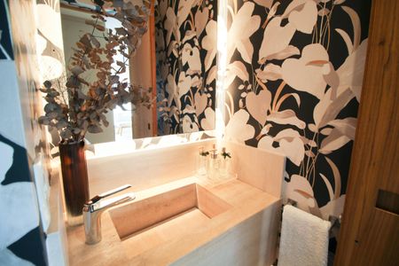 Lavabo de apartamento para alugar com 2 quartos, 74m² em Indianópolis, São Paulo