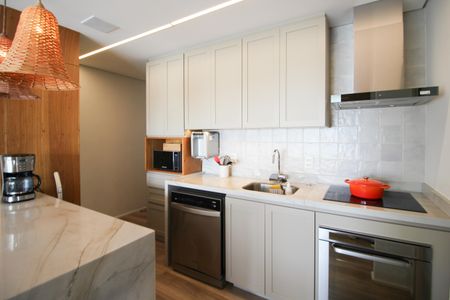 Apartamento para alugar com 74m², 2 quartos e 1 vaga Apartamento para alugar com 74m², 2 quartos e 1 vagaCozinha