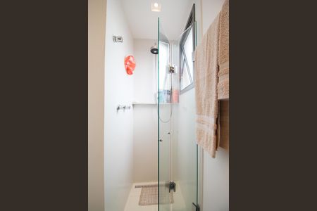 Apartamento para alugar com 74m², 2 quartos e 1 vaga Apartamento para alugar com 74m², 2 quartos e 1 vagaBanheiro da Suíte 2