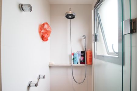 Apartamento para alugar com 74m², 2 quartos e 1 vaga Apartamento para alugar com 74m², 2 quartos e 1 vagaBanheiro da Suíte 2