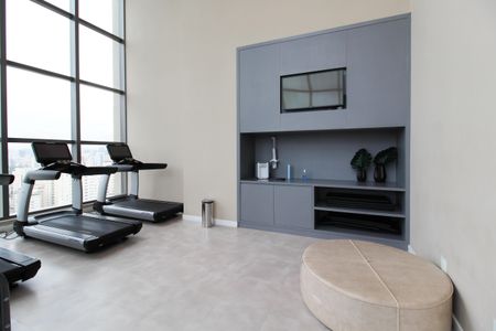 Apartamento para alugar com 74m², 2 quartos e 1 vaga Apartamento para alugar com 74m², 2 quartos e 1 vagaÁrea comum - Academia