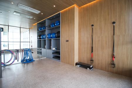 Apartamento para alugar com 74m², 2 quartos e 1 vaga Apartamento para alugar com 74m², 2 quartos e 1 vagaÁrea comum - Academia