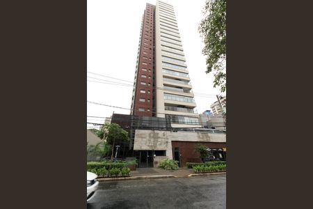 Apartamento para alugar com 74m², 2 quartos e 1 vaga Apartamento para alugar com 74m², 2 quartos e 1 vagaFachada
