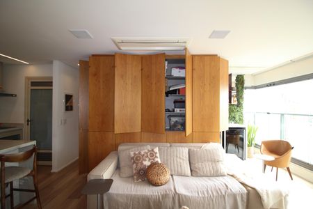 Apartamento para alugar com 74m², 2 quartos e 1 vaga Apartamento para alugar com 74m², 2 quartos e 1 vagaSala