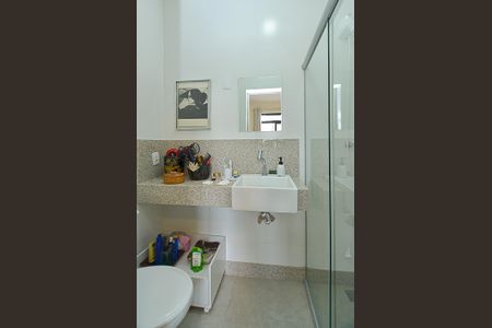 Apartamento à venda com 70m², 2 quartos e 1 vagaBanheiro Suíte