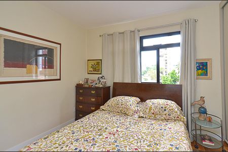 Apartamento à venda com 70m², 2 quartos e 1 vagaSuíte