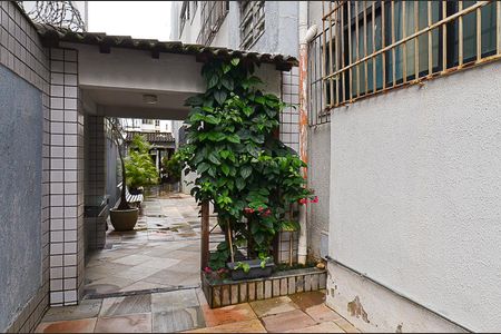 Apartamento à venda com 70m², 2 quartos e 1 vagaEntrada