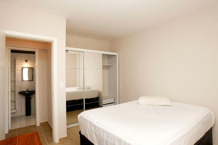 Quarto de apartamento para alugar com 1 quarto, 68m² em Centro Histórico, Porto Alegre