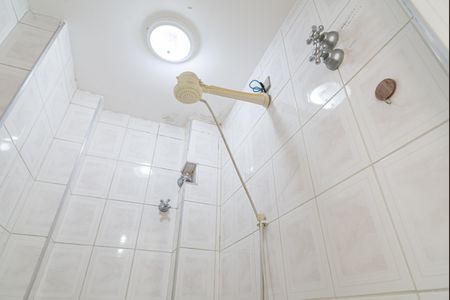 Apartamento à venda com 88m², 2 quartos e 1 vaga Apartamento à venda com 88m², 2 quartos e 1 vagaBanheiro de Serviço