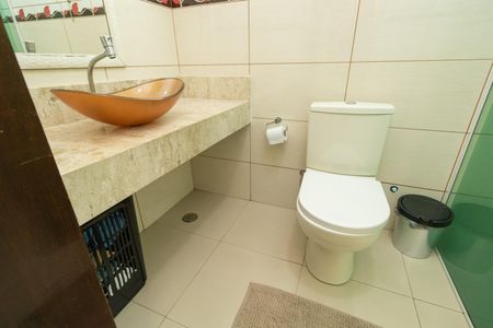 Casa para alugar com 136m², 4 quartos e 4 vagasBanheiro da Suíte 1