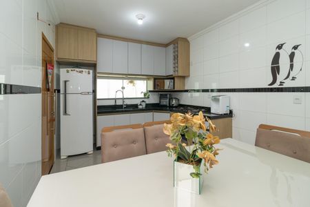 Casa para alugar com 136m², 4 quartos e 4 vagasCozinha