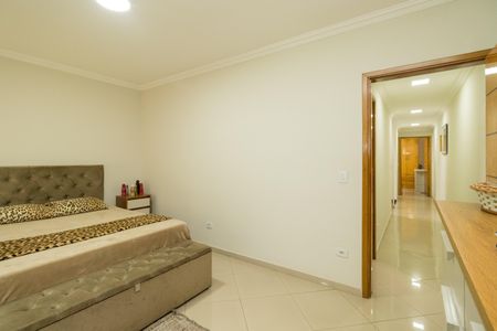 Casa para alugar com 136m², 4 quartos e 4 vagasSuíte 1