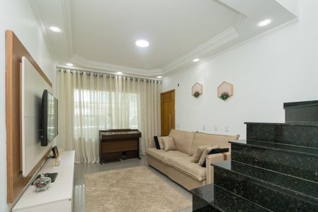 Sala de casa para alugar com 4 quartos, 136m² em Jardim Sao Roberto, São Paulo