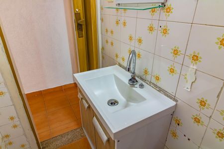 Casa para alugar com 3 quartos, 126m² em Cidade Domitila, São Paulo