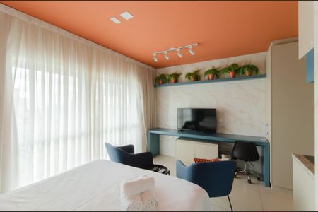 Studio à venda com 27m², 1 quarto e sem vaga Studio à venda com 27m², 1 quarto e sem vagaSala/Quarto