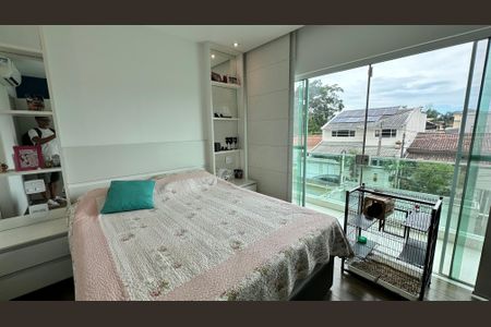 Casa de Condomínio à venda com 4 quartos, 230m² em Recreio dos Bandeirantes, Rio de Janeiro