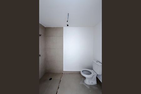 Banheiro de kitnet/studio à venda com 1 quarto, 26m² em Vila Deodoro, São Paulo