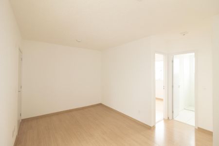 Sala de apartamento para alugar com 2 quartos, 48m² em Campo Grande, Rio de Janeiro