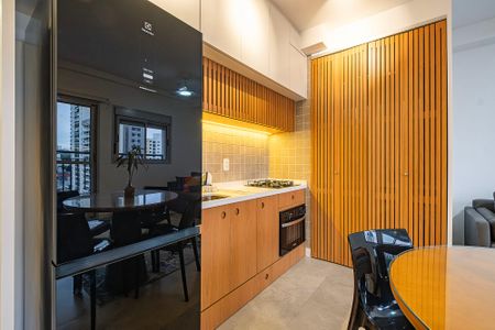 Sala/Cozinha de apartamento para alugar com 1 quarto, 42m² em Pinheiros, São Paulo