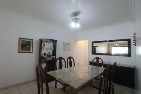 Apartamento para alugar com 110m², 2 quartos e 2 vagas Apartamento para alugar com 110m², 2 quartos e 2 vagasSala