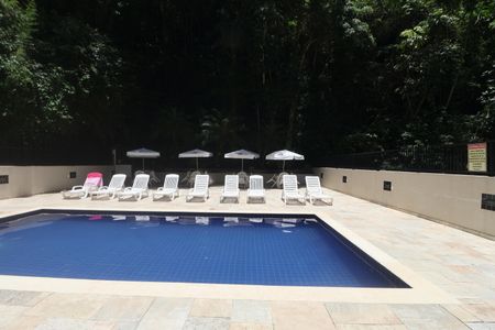 Apartamento para alugar com 110m², 2 quartos e 2 vagas Apartamento para alugar com 110m², 2 quartos e 2 vagasÁrea comum - Piscina
