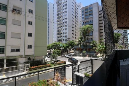 Vista de apartamento para alugar com 2 quartos, 110m² em Barra Funda, Guarujá