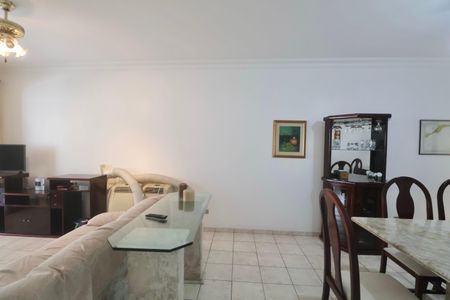 Apartamento para alugar com 110m², 2 quartos e 2 vagas Apartamento para alugar com 110m², 2 quartos e 2 vagasSala