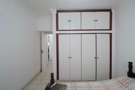 Apartamento para alugar com 110m², 2 quartos e 2 vagas Apartamento para alugar com 110m², 2 quartos e 2 vagasQuarto Suíte