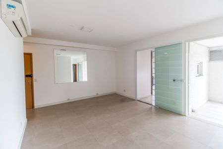 Sala de apartamento para alugar com 3 quartos, 116m² em Centro de Apoio I (alphaville), Santana de Parnaíba