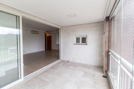 Varanda de apartamento para alugar com 3 quartos, 116m² em Centro de Apoio I (alphaville), Santana de Parnaíba