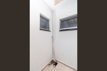 Casa para alugar com 45m², 1 quarto e sem vaga Casa para alugar com 45m², 1 quarto e sem vagaÁrea de Serviço