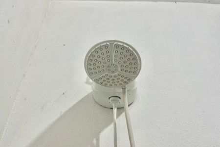 Casa à venda com 206m², 4 quartos e 2 vagas Casa à venda com 206m², 4 quartos e 2 vagasBanheiro Fundos