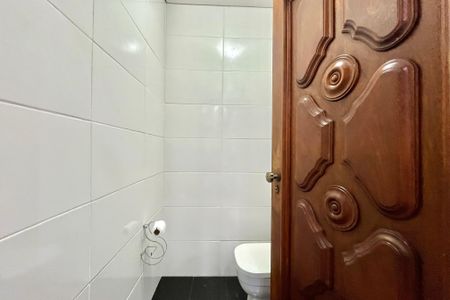 Lavabo de casa à venda com 4 quartos, 206m² em Parque Jabaquara, São Paulo