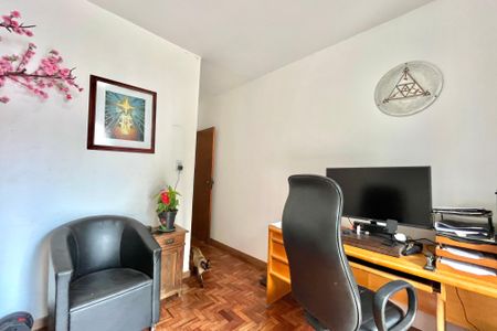 Casa à venda com 206m², 4 quartos e 2 vagas Casa à venda com 206m², 4 quartos e 2 vagasQuarto 3