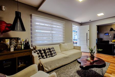 Sala de casa para alugar com 2 quartos, 110m² em Vila Moinho Velho, São Paulo