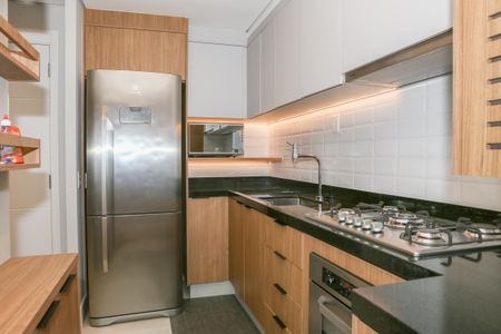 Apartamento à venda com 71m², 2 quartos e 2 vagasCozinha e Área de Serviço