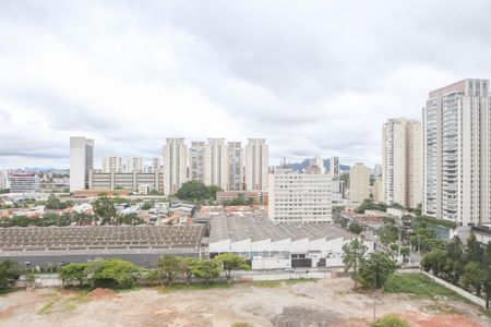 Apartamento à venda com 71m², 2 quartos e 2 vagasVista da Suíte 1