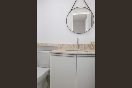 Apartamento à venda com 71m², 2 quartos e 2 vagasBanheiro da Suíte 2