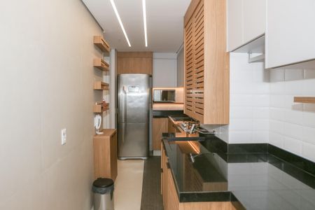 Apartamento à venda com 71m², 2 quartos e 2 vagasCozinha e Área de Serviço
