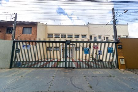 Studio para alugar com 27m², 1 quarto e sem vaga Studio para alugar com 27m², 1 quarto e sem vagaFachada