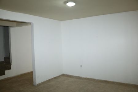 Casa para alugar com 430m², 4 quartos e 3 vagassala