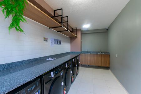 Apartamento para alugar com 35m², 2 quartos e sem vagaÁrea comum - Lavanderia