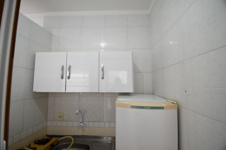 Cozinha de kitnet/studio para alugar com 1 quarto, 16m² em Cidade Universitária, Campinas