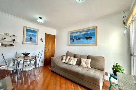 Apartamento para alugar com 70m², 2 quartos e 1 vaga Apartamento para alugar com 70m², 2 quartos e 1 vagaSala