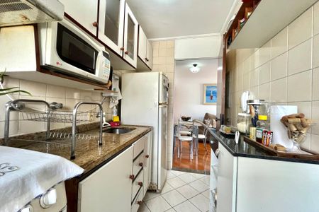 Apartamento para alugar com 70m², 2 quartos e 1 vaga Apartamento para alugar com 70m², 2 quartos e 1 vagaCozinha