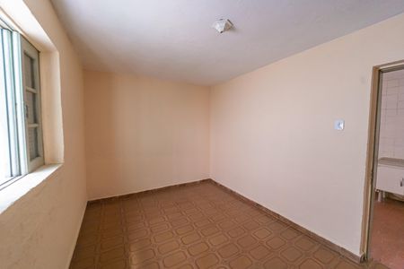 Casa à venda com 260m², 6 quartos e 3 vagasQuarto 2